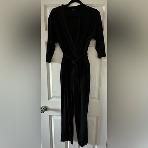 Express black jumpsuit - size small